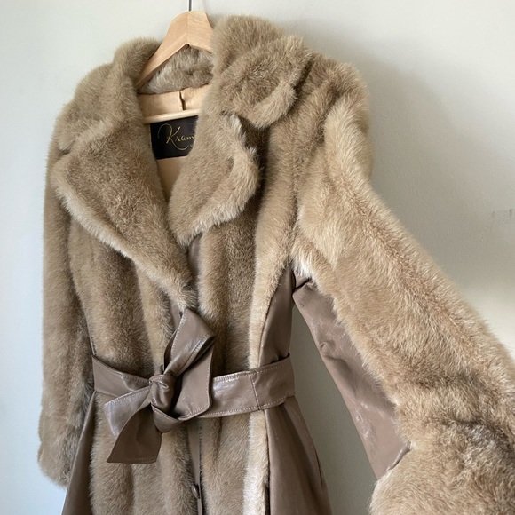 Kramer New Haven Tan Fur Leather Coat Size Medium - Picture 7 of 16